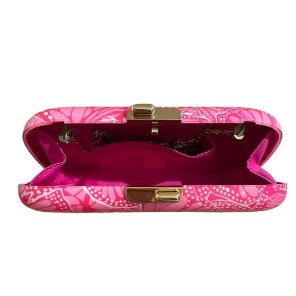 Lilly Pulitzer Hard to Get Clutch Pink Daiquiri Pin Smooches Pattern Hard Shell - Picture 4 of 6